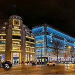 Champs-Elysées